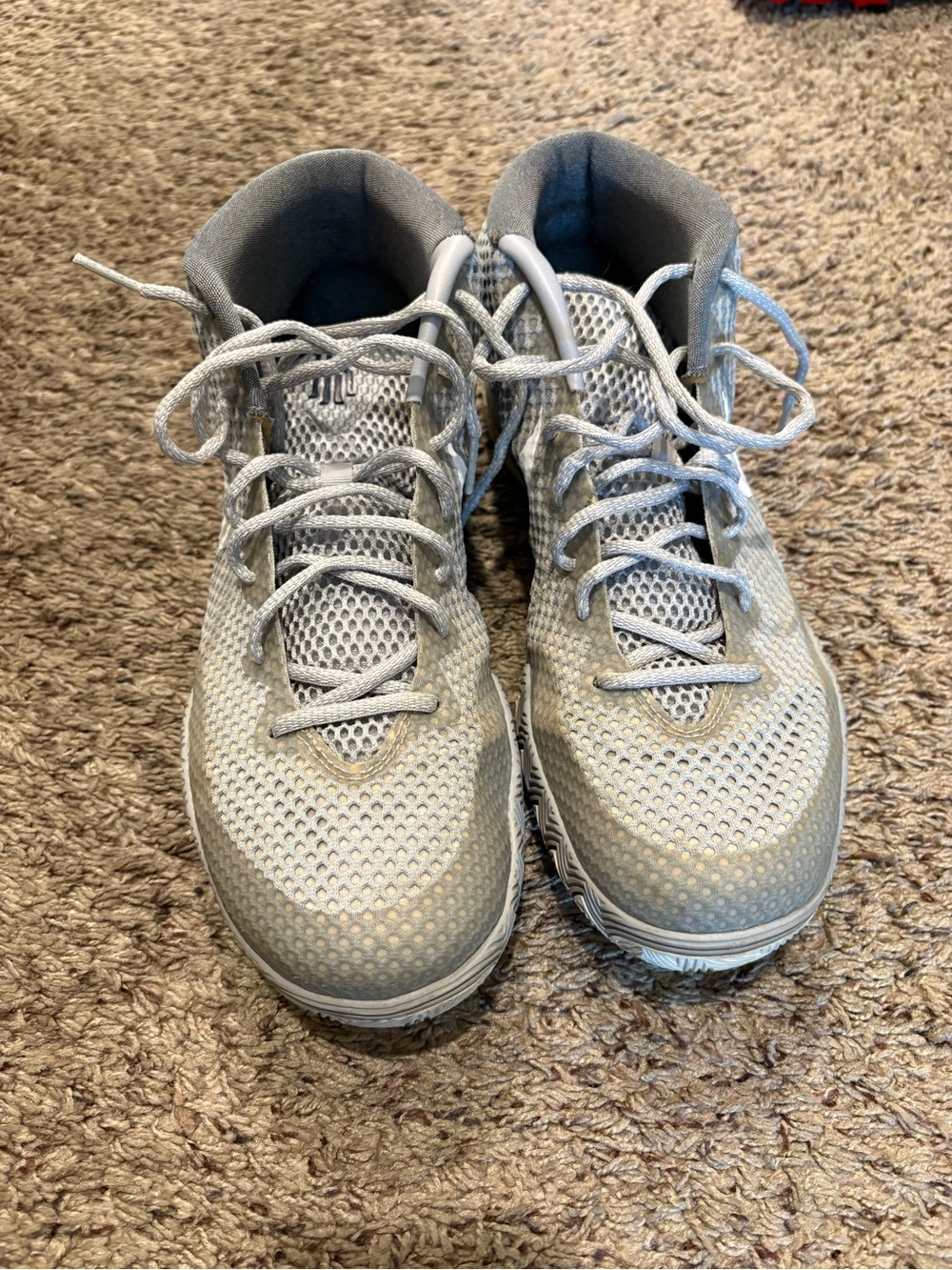 Nike Kyrie 1 Wolf Grey - Picture 4 of 5